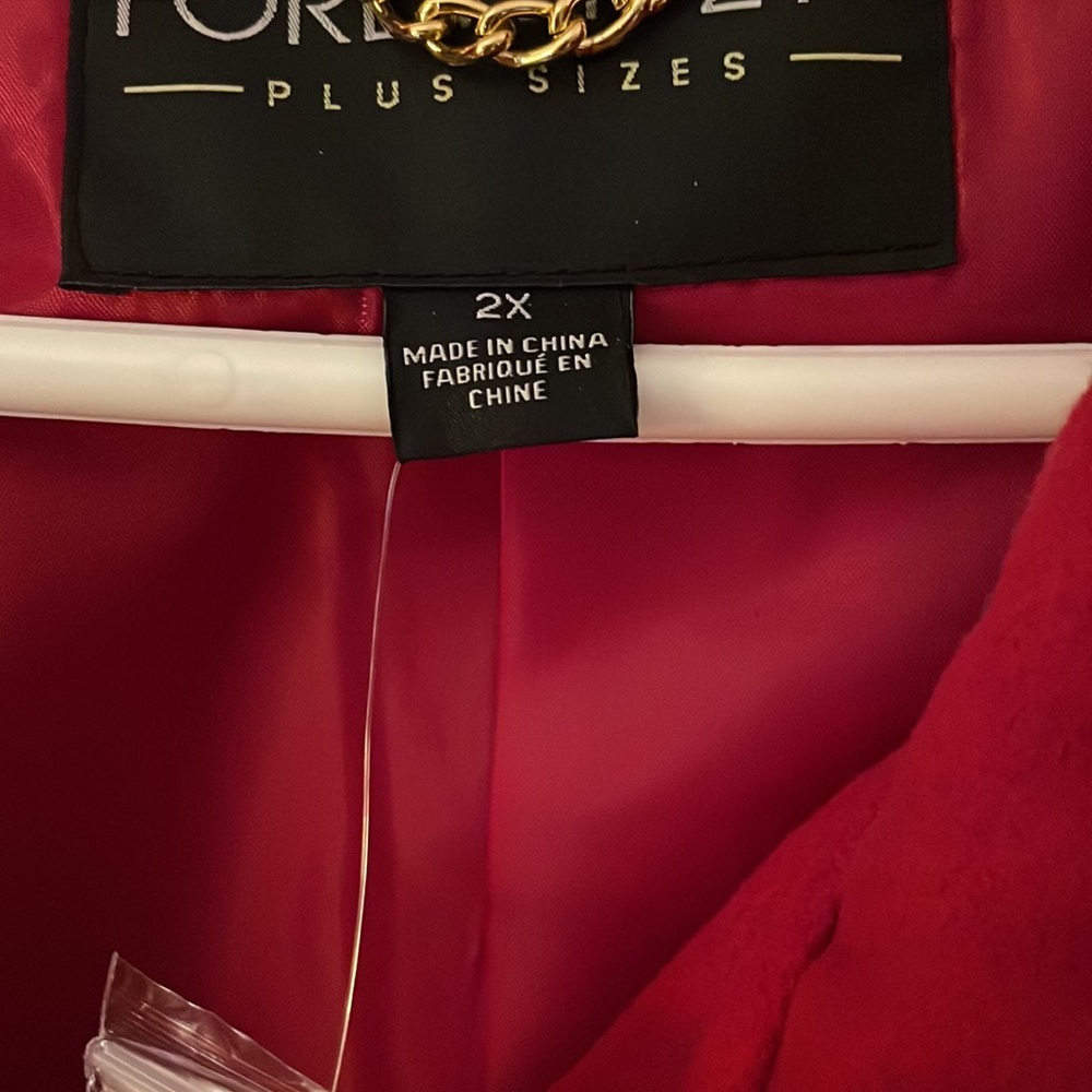 Red jacket - Picture 4 of 6